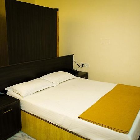 Hotel Arunachala Tiruvannāmalai Esterno foto
